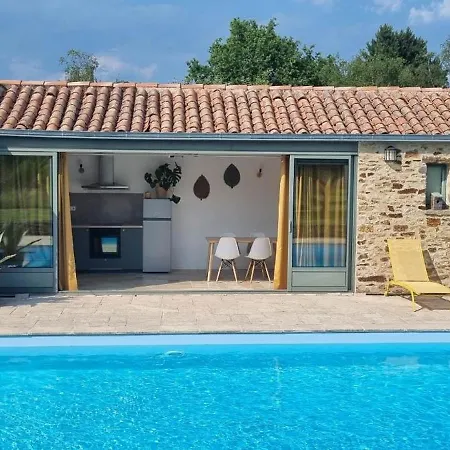 Longere Avec Piscine *